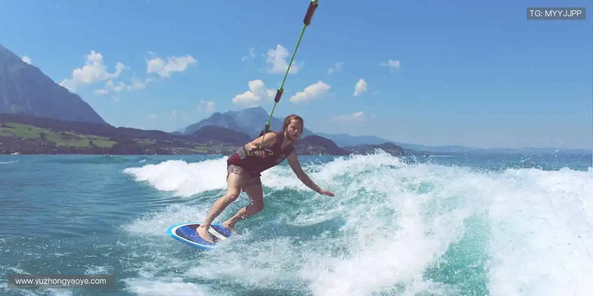 独家视角，让热爱零距离！📺✨